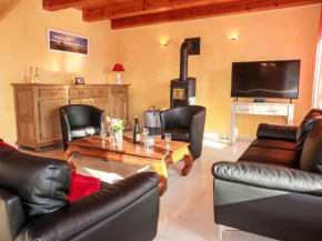 Holiday Home Ty Mazud by Interhome